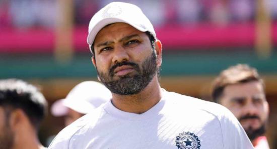 රෝහිත් ෂර්මා ටෙස්ට් ක්‍රිකට් දිවියට සමු දෙයි..